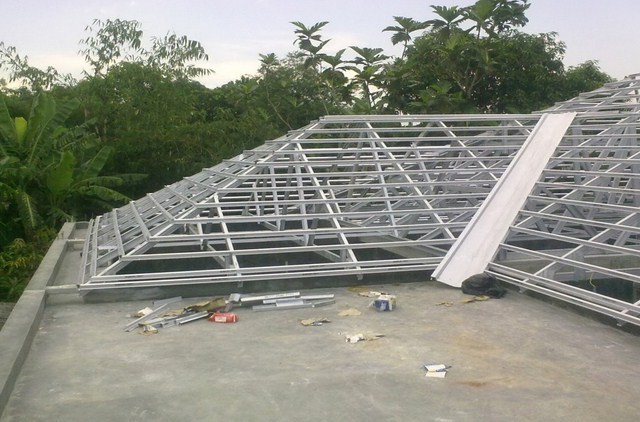 Gambar Konstruksi Atap Baja Ringan - Atap Rumah (2117)