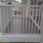Desain Railing Balkon Minimalis