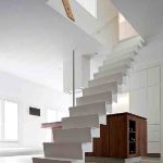 Desain Tangga Rumah Melayang Minimalis Sederhana | Tangga Rumah Melayang Minimalis Elegan