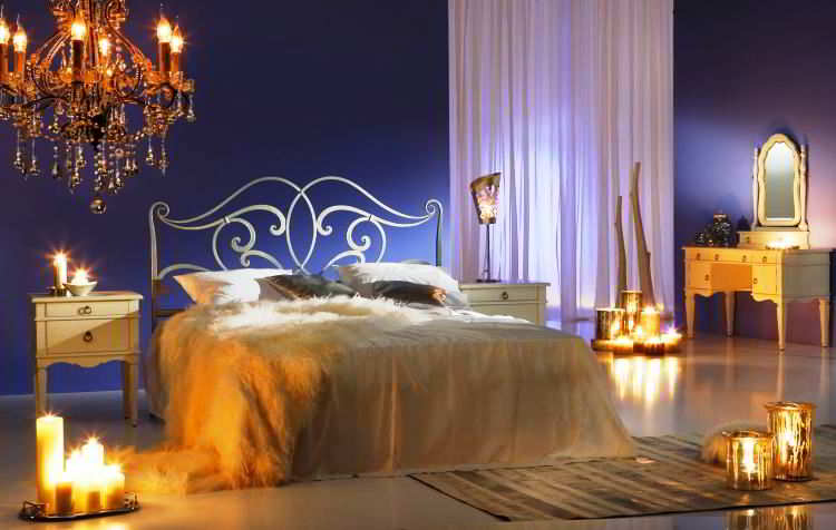 Interior Kamar Tidur Romantis Nuansa Biru | Interior Kamar Tidur Pengantin dengan Bunga Mawar